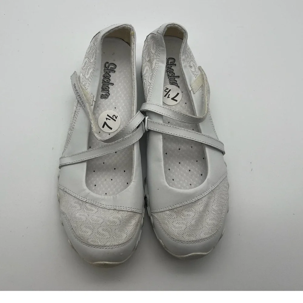 Skechers Womens White Mesh Mary Jane Sporty Walking Flats Shoes Size 7.5 y2k